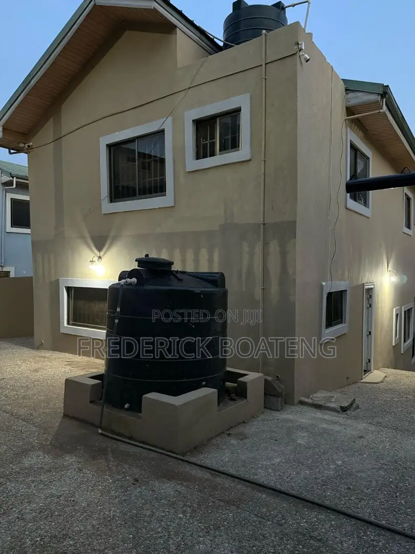 3bdrm House in Police Station for sale