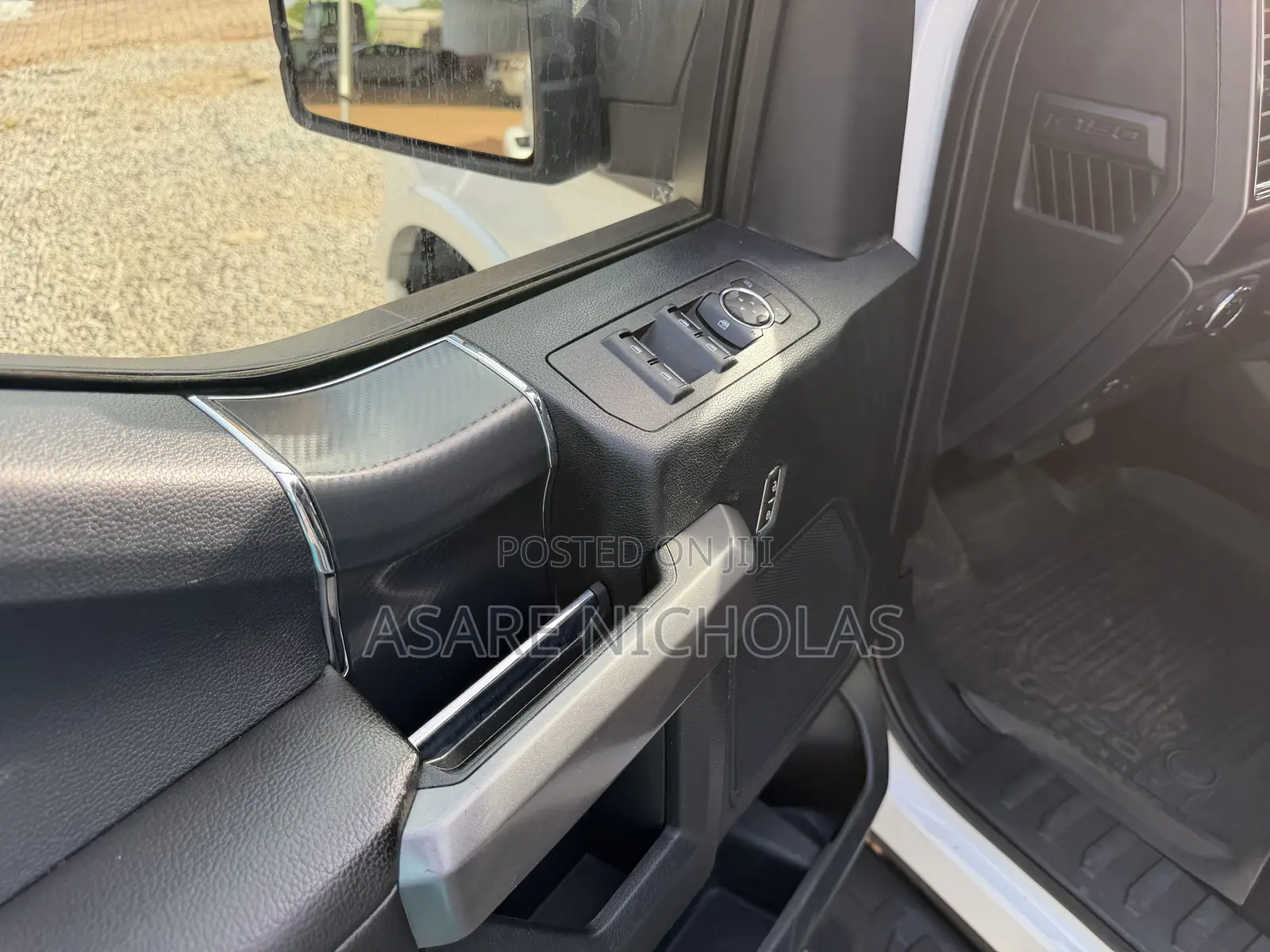 Ford F-150 2022 White