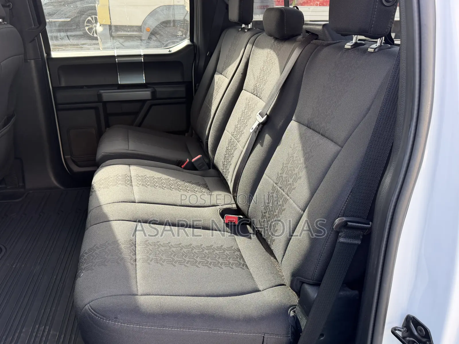 Ford F-150 2022 White