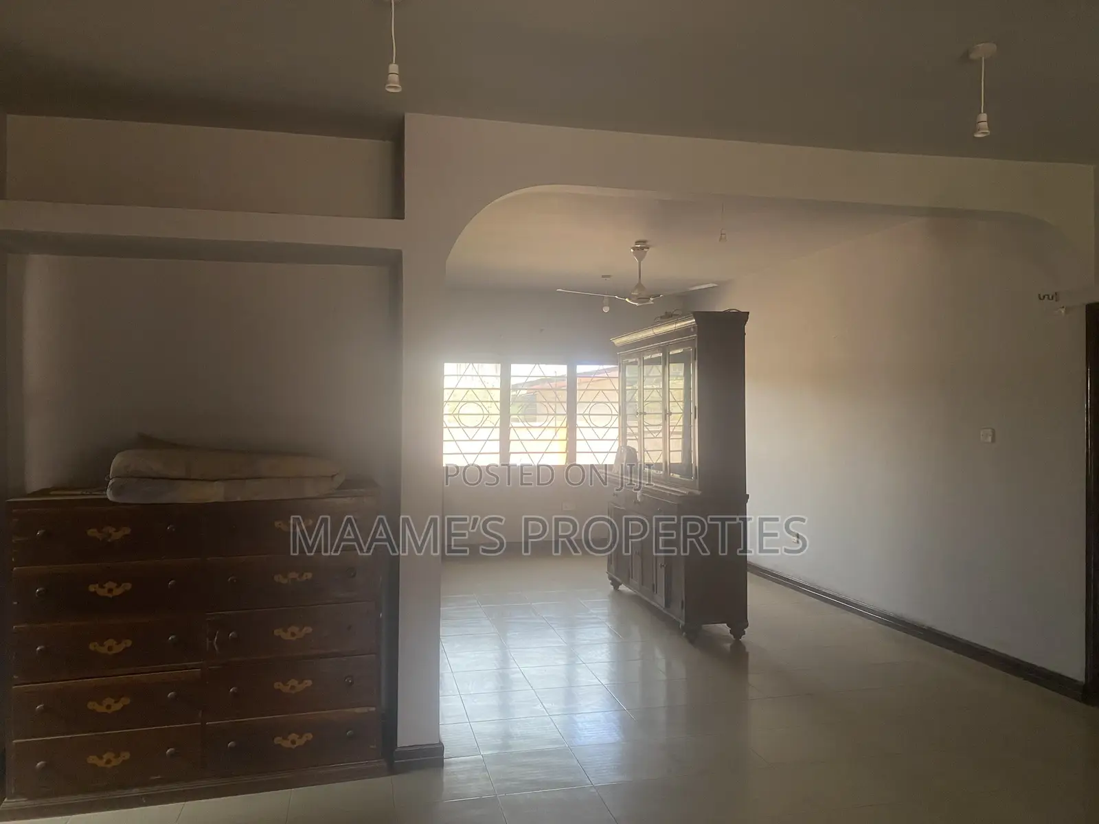 6bdrm House in Adenta for rent