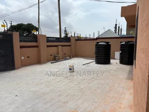 3bdrm House in Lashibi, Accra Metropolitan for sale