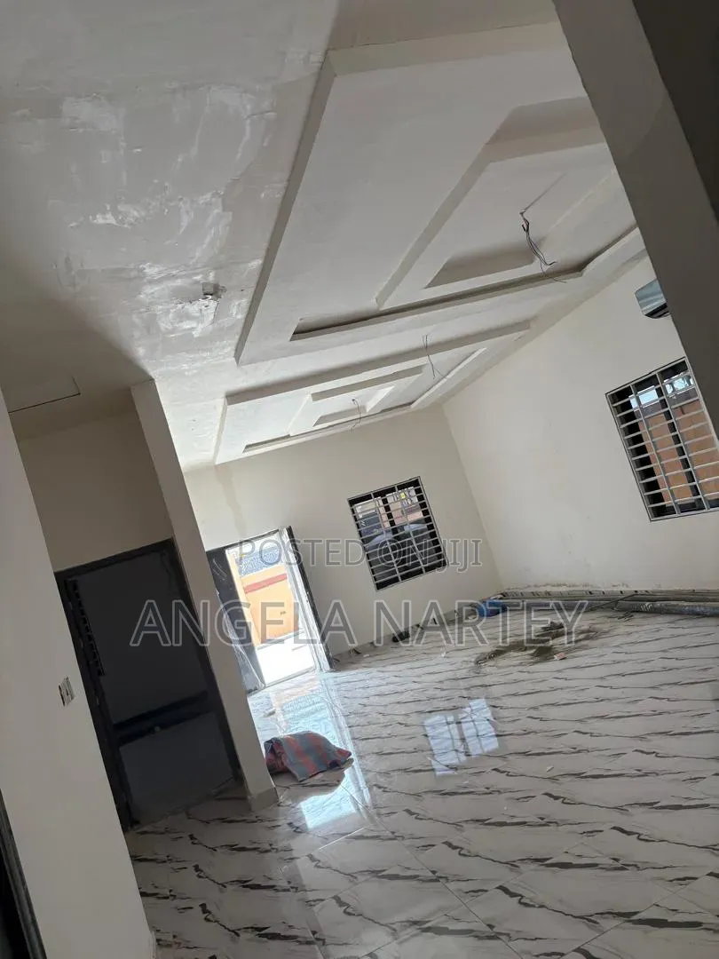 3bdrm House in Lashibi, Accra Metropolitan for sale