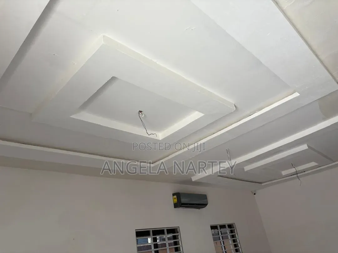 3bdrm House in Lashibi, Accra Metropolitan for sale