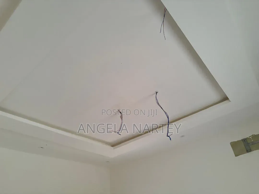 3bdrm House in Lashibi, Accra Metropolitan for sale