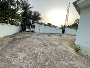 4 BDRM House on 2 Plot for Sale in Kanda
