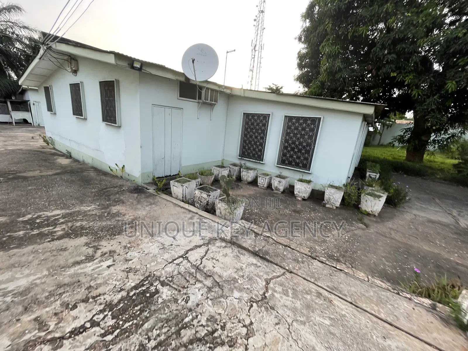 4 BDRM House on 2 Plot for Sale in Kanda