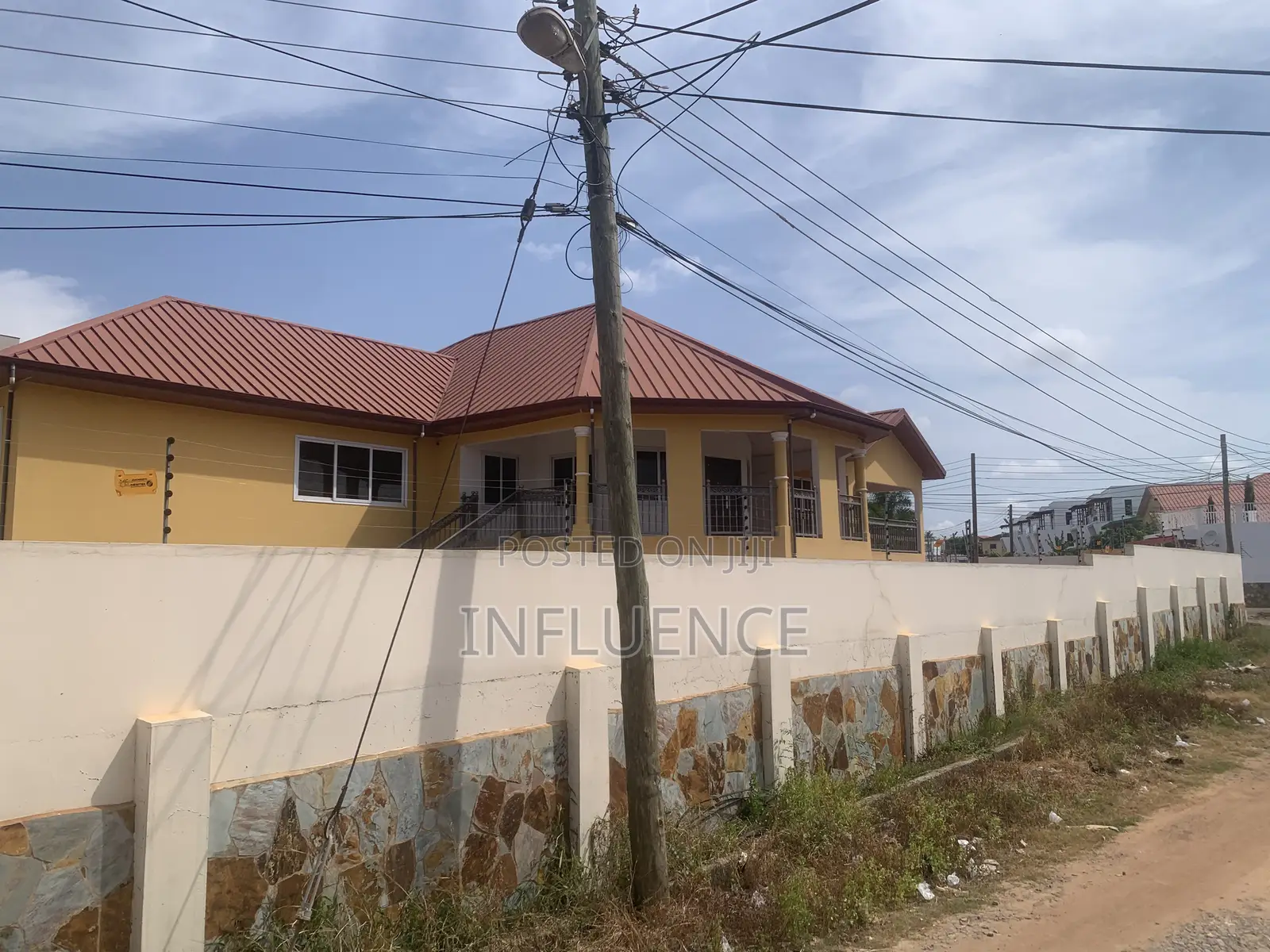 8bdrm House in Adjirigano, East Legon for rent