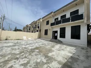 4bdrm Duplex in Unique Key Agency, Spintex for sale