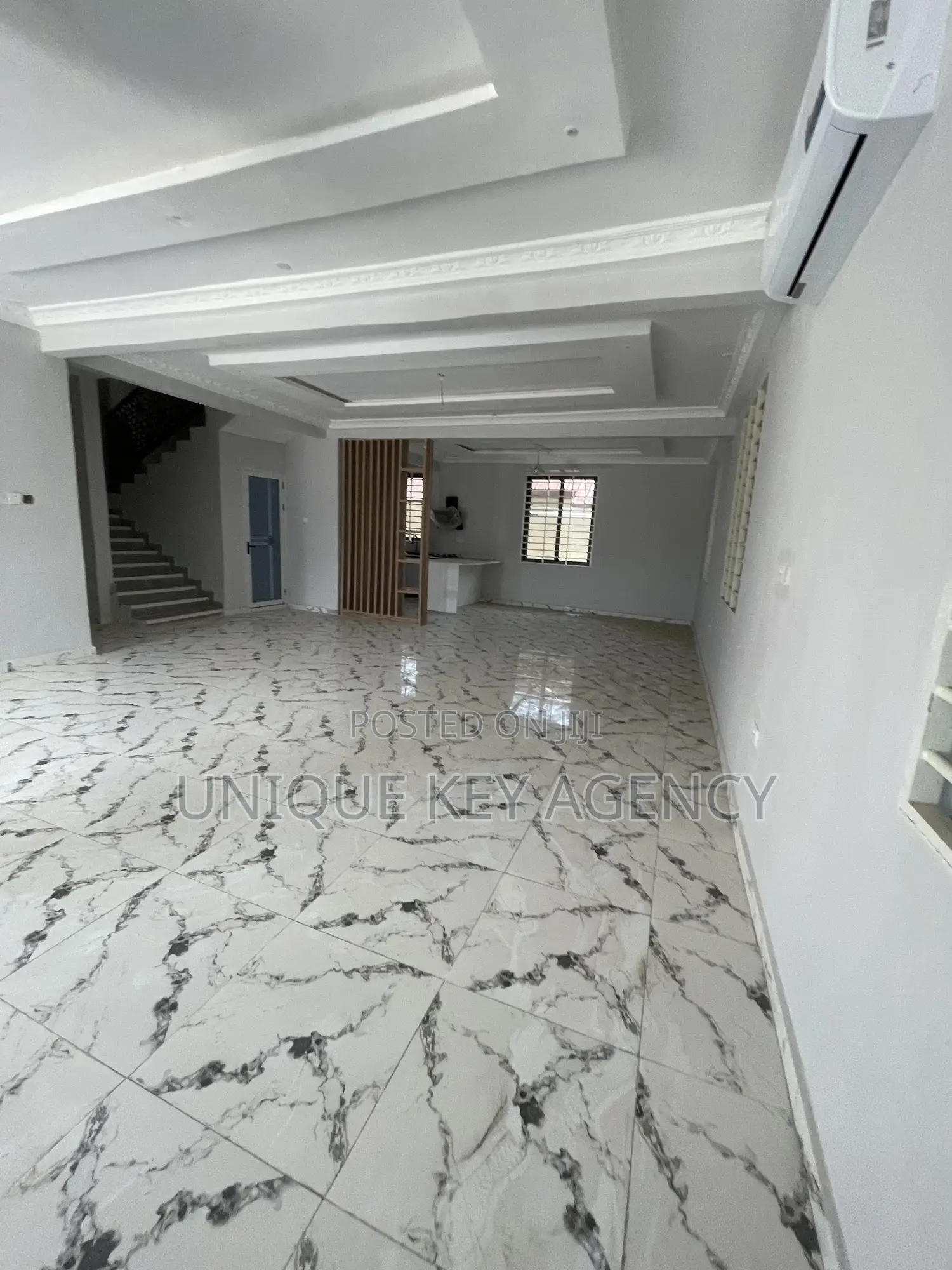 4bdrm Duplex in Unique Key Agency, Spintex for sale