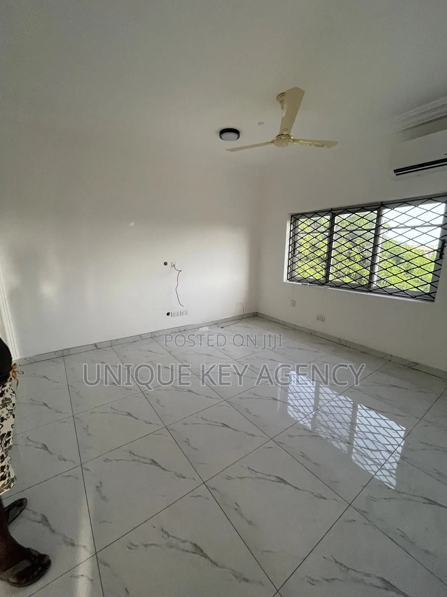 2bdrm Apartment in Unique Key Agency, Achimota for rent