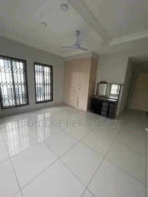2bdrm Apartment in Unique Key Agency, Airport Residential Area for rent