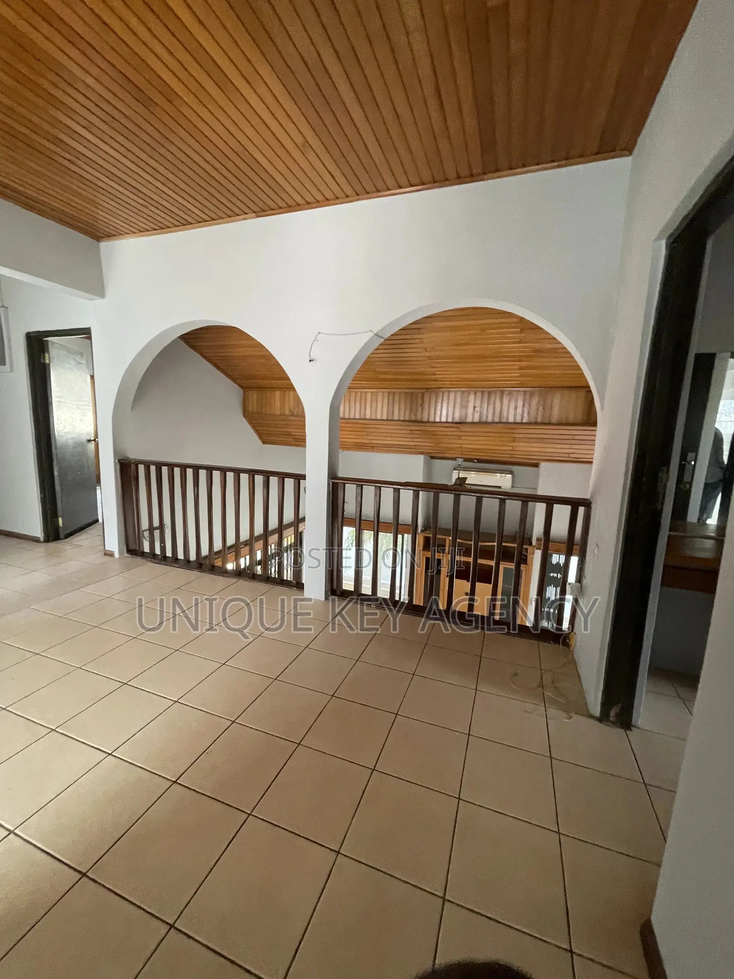 4bdrm House in Unique Key Agency, Spintex for rent