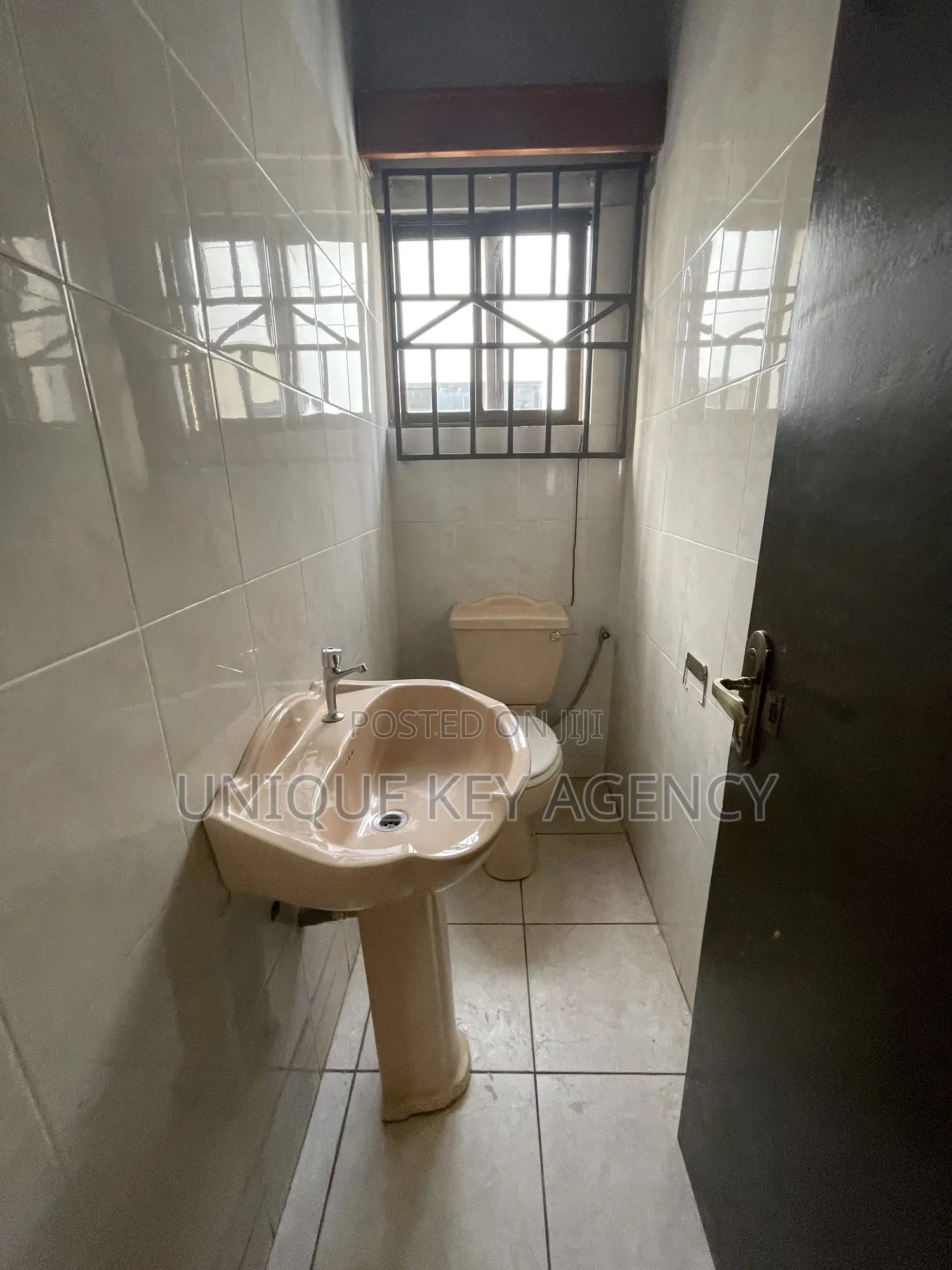 4bdrm House in Unique Key Agency, Spintex for rent