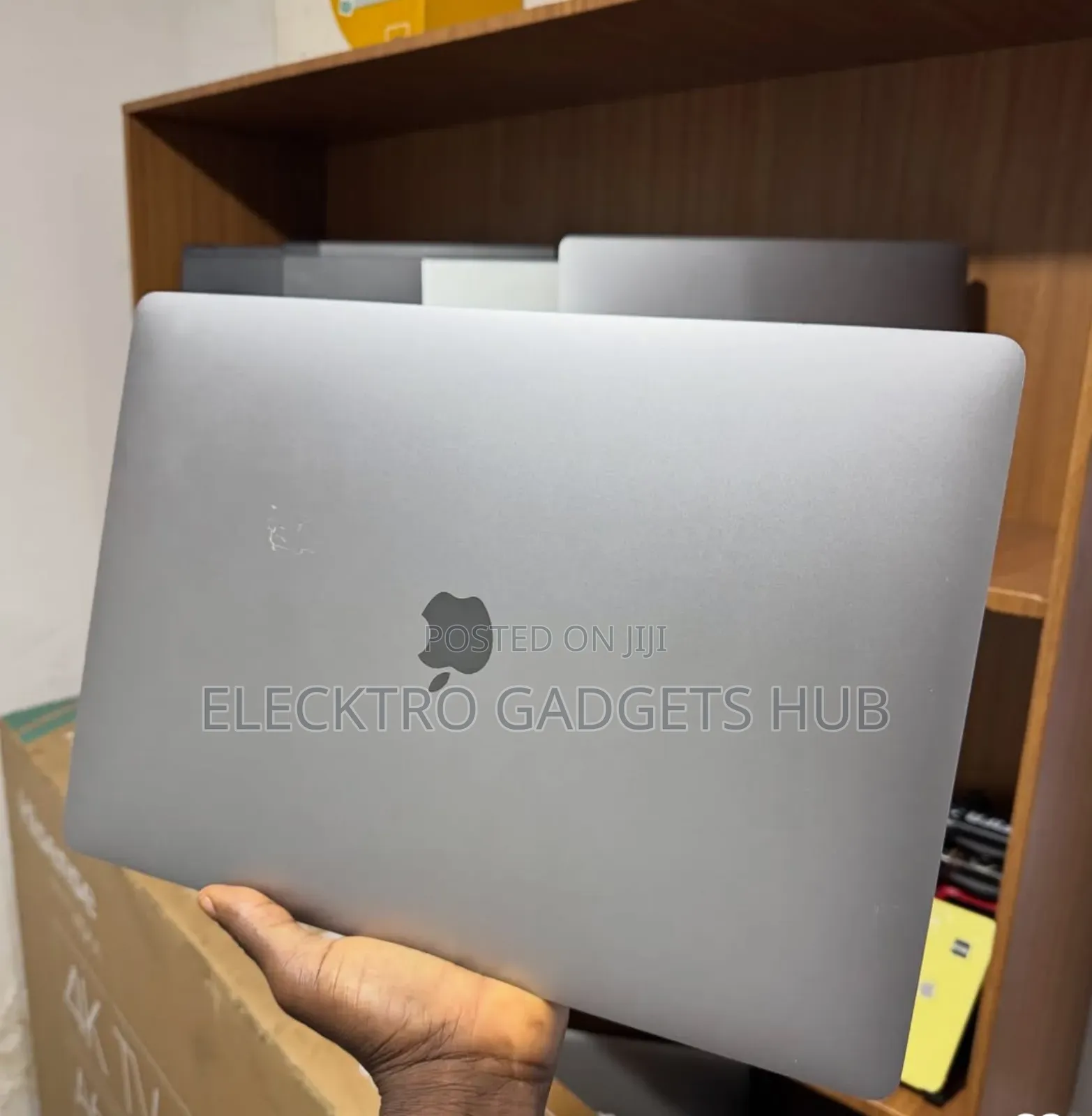 Laptop Apple MacBook Pro 2019 16GB Intel Core i9 SSD 1T