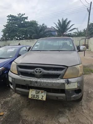 Toyota Hilux 2008 Gray