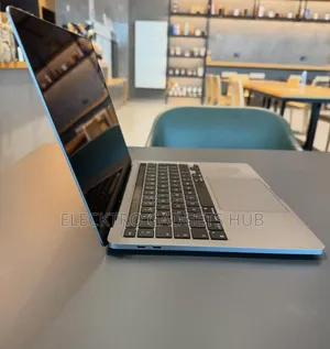 Laptop Apple MacBook Pro 2020 8GB Apple M1 SSD 512GB