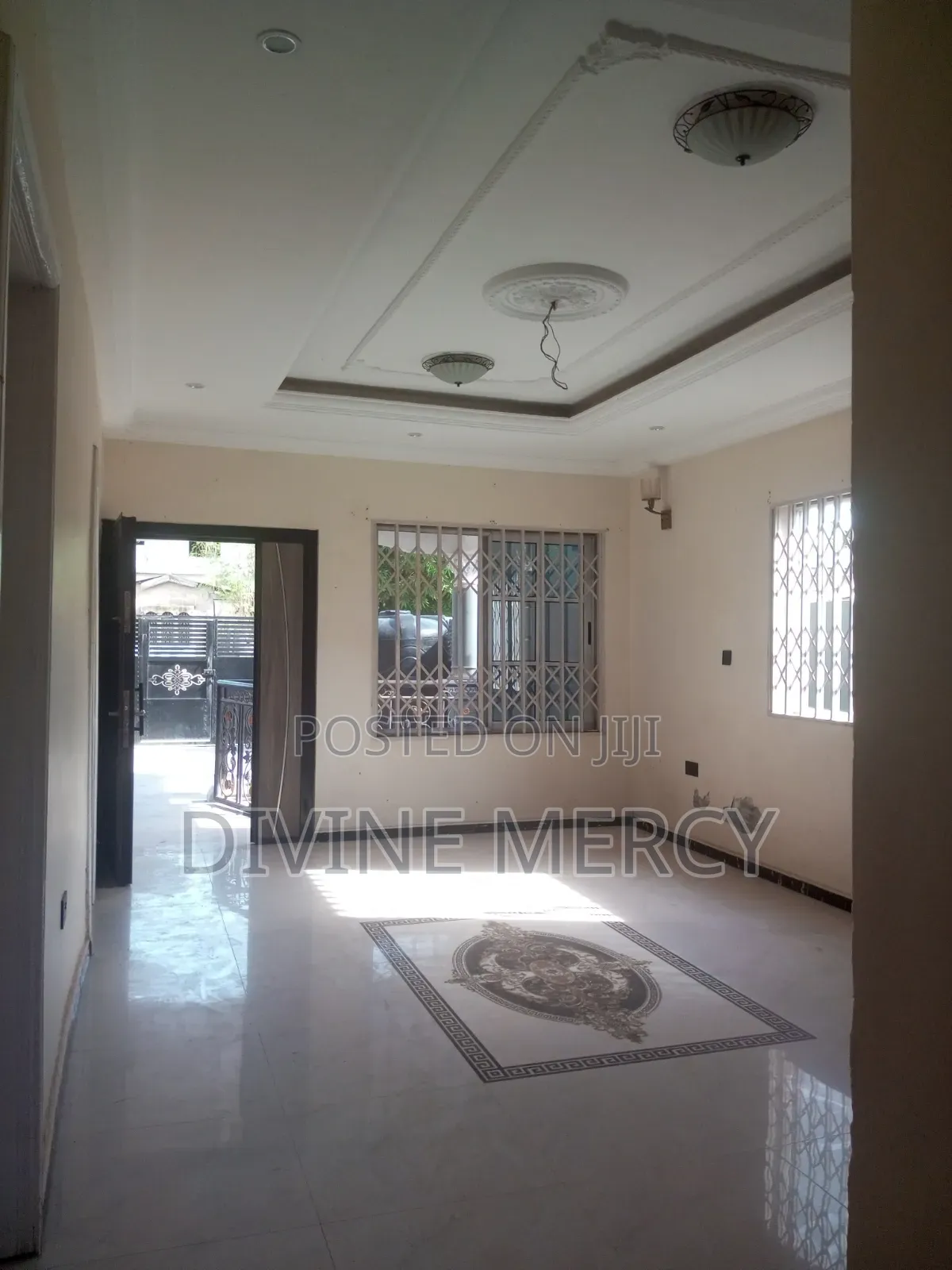3bdrm Apartment in Obum Road, Awutu Senya East Municipal for rent