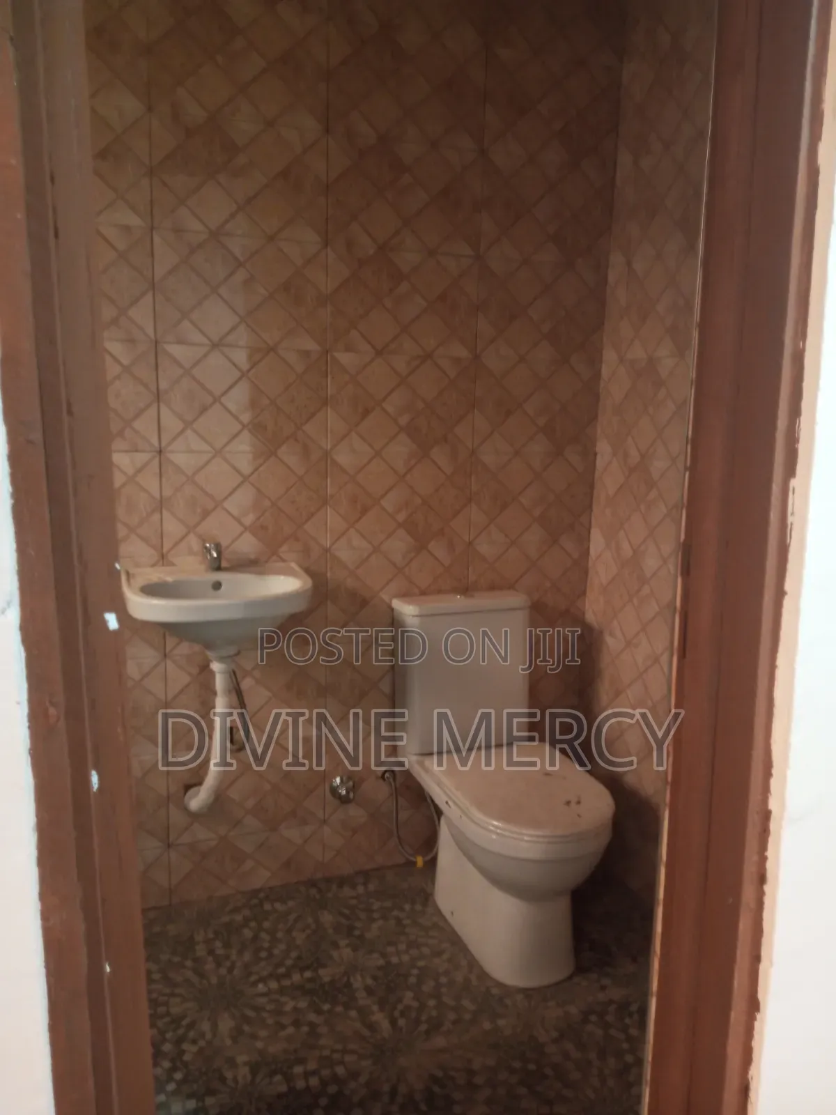 2bdrm Apartment in Kokrobite Road, Awutu Senya East Municipal for rent