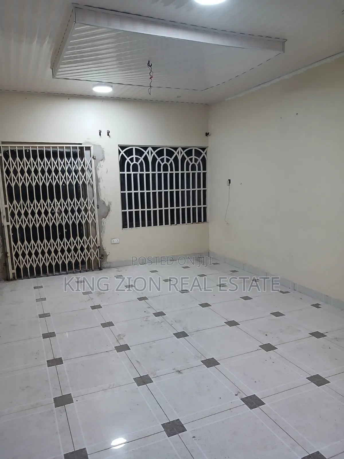 3bdrm House in Kingzion Real, Tetegu for rent