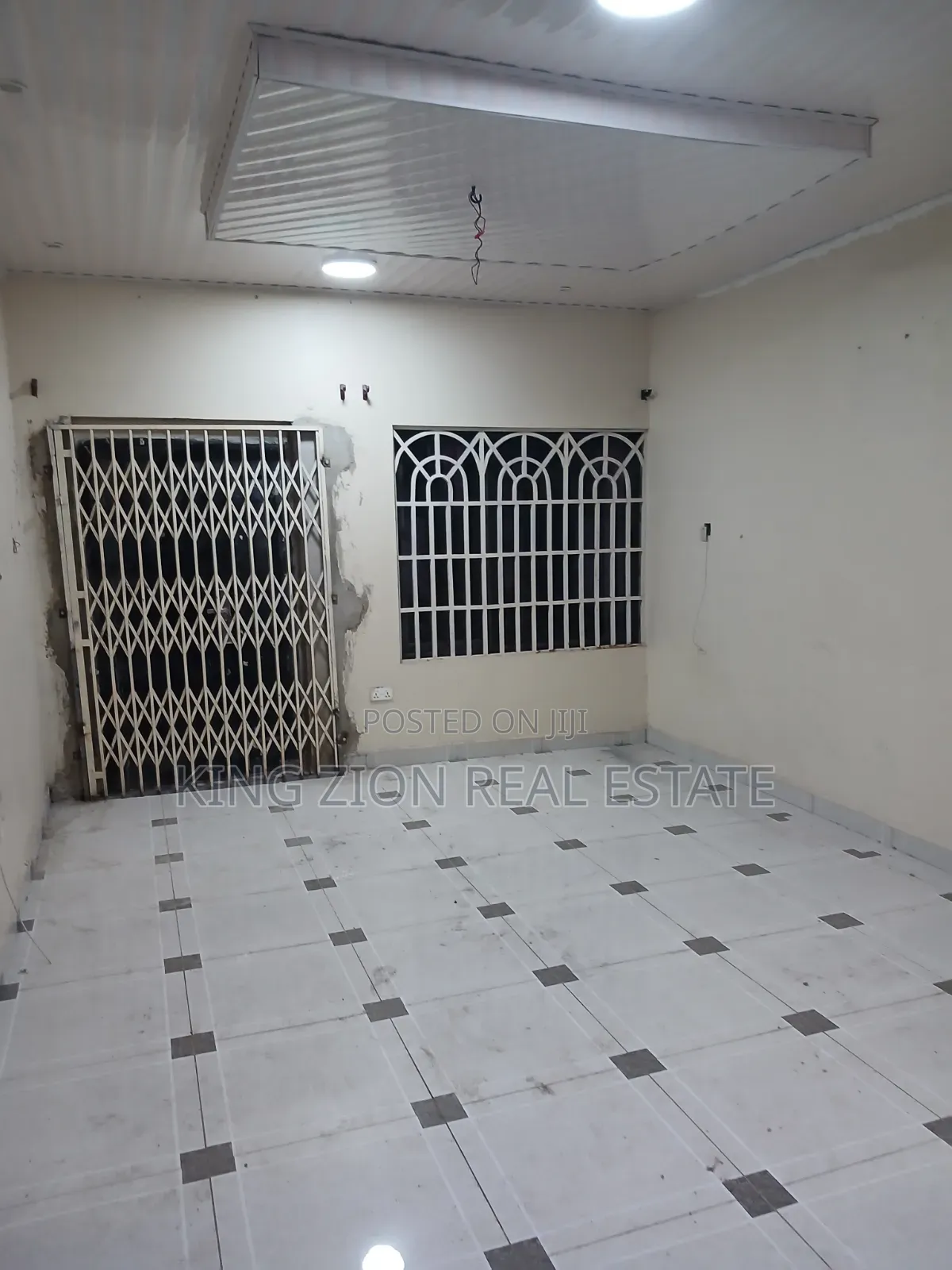 3bdrm House in Kingzion Real, Tetegu for rent