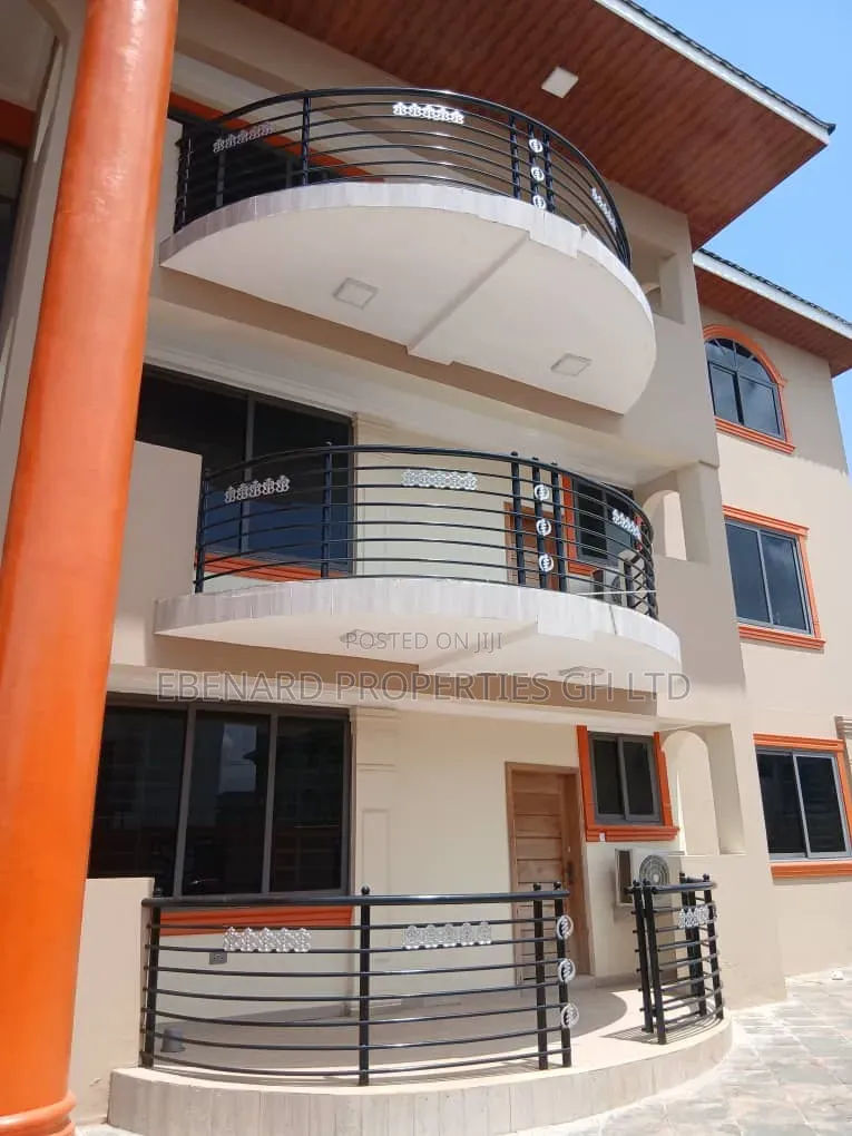 2bdrm Apartment in Ebenard Properties, Sakumono for rent