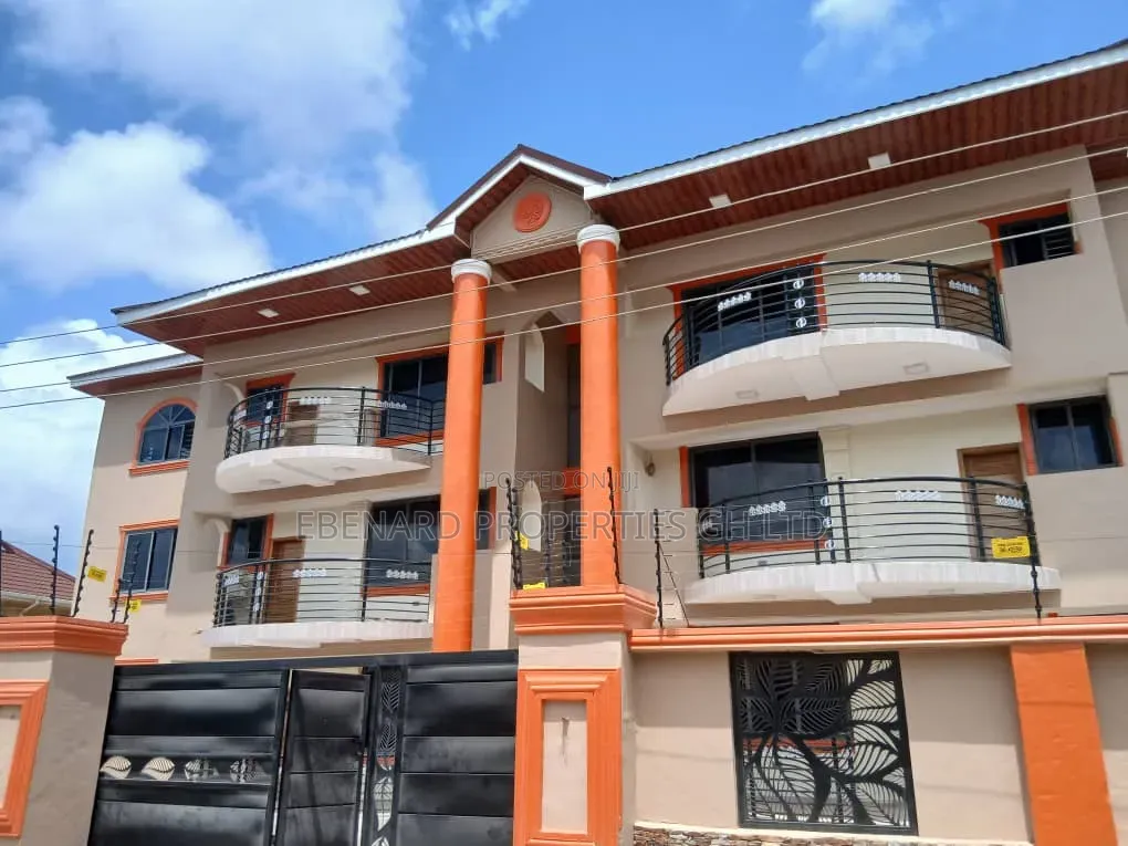 2bdrm Apartment in Ebenard Properties, Sakumono for rent