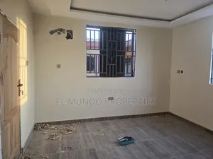 2bdrm Apartment in Apatrapa, Kumasi Metropolitan for rent