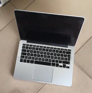 Laptop Apple MacBook Pro 16GB Intel Core i7 SSD 256GB