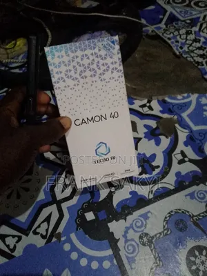 Tecno Camon 40 256 GB Blue