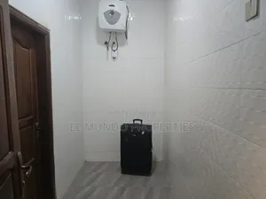 5bdrm House in Ejisu, Kumasi Metropolitan for rent