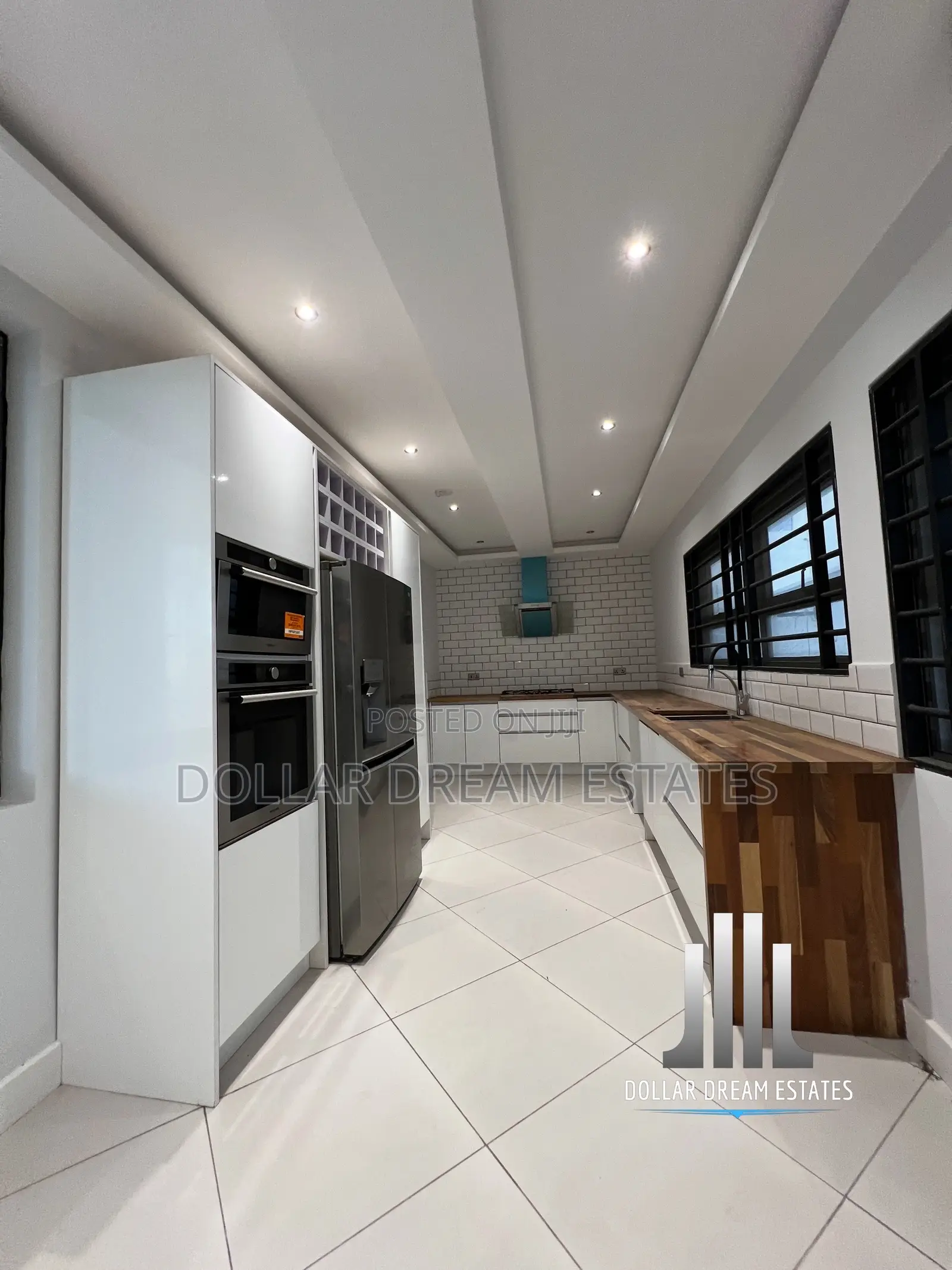 3bdrm House in Airport Residential Area for sale