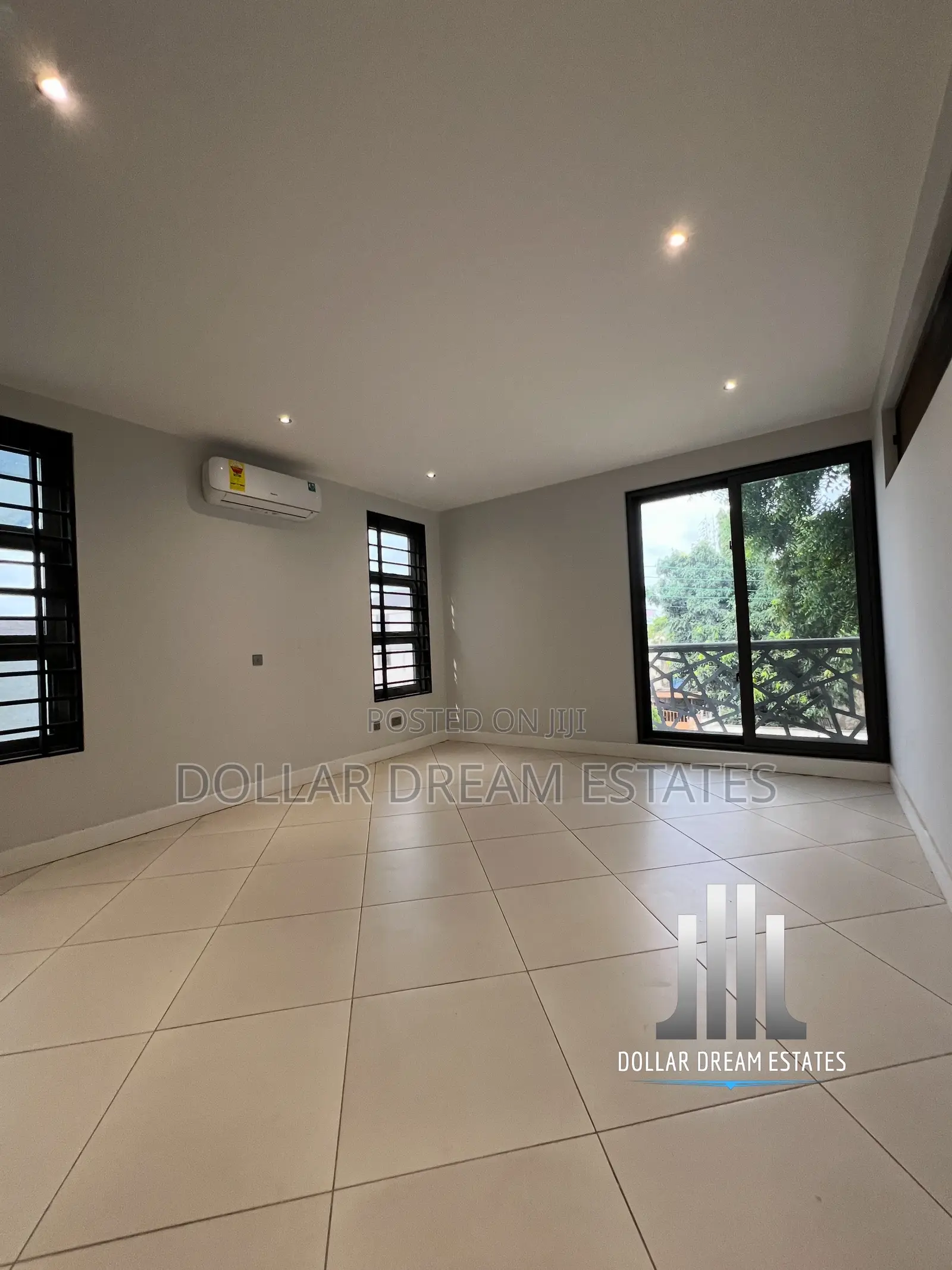 3bdrm House in Airport Residential Area for sale