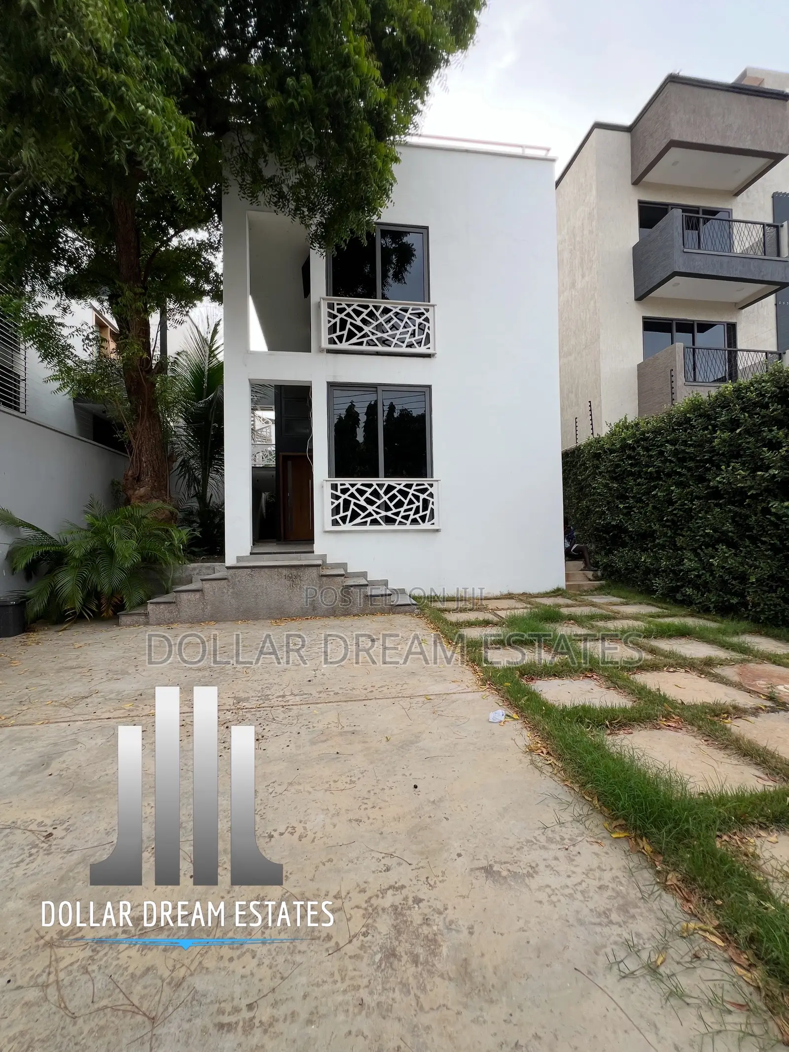 3bdrm House in Airport Residential Area for sale