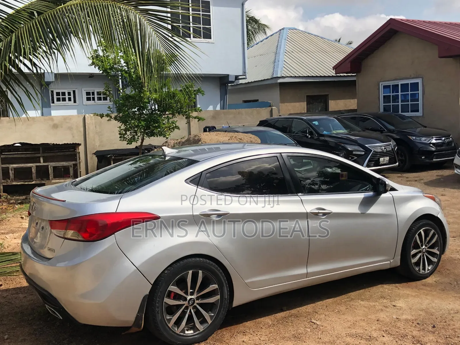 Hyundai Elantra Limited Sedan FWD (1.8L 4cyl 6A) 2013 Silver