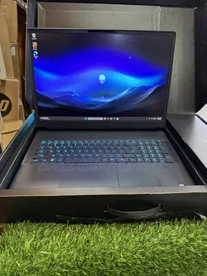 Laptop Alienware 18 Area-51 32GB Intel Core Ultra 9 SSD 1T