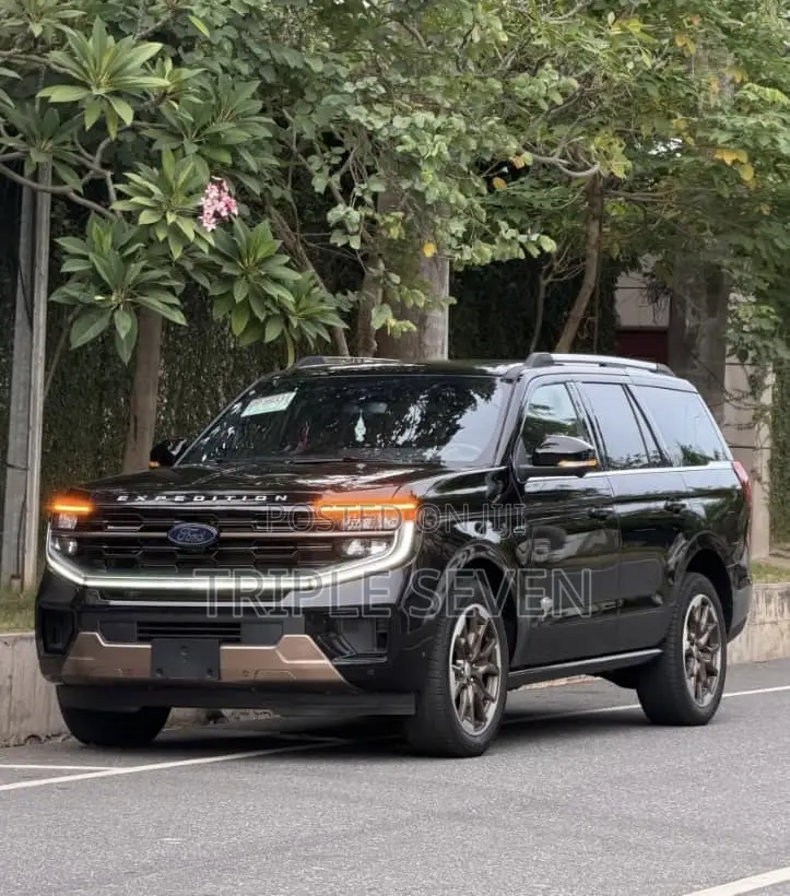 Ford Expedition Max King Ranch 4x4 2025 Black