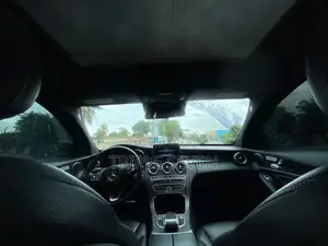 Mercedes-Benz C300 2016 Black