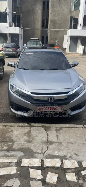 Honda Civic Touring 4dr Sedan (1.5L 4cyl) 2017 Silver