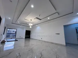 5bdrm House in Oyarifa for sale
