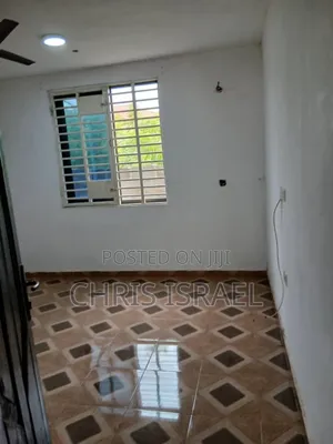 1bdrm Bedsitter in Oyibi, Valley View Area for rent