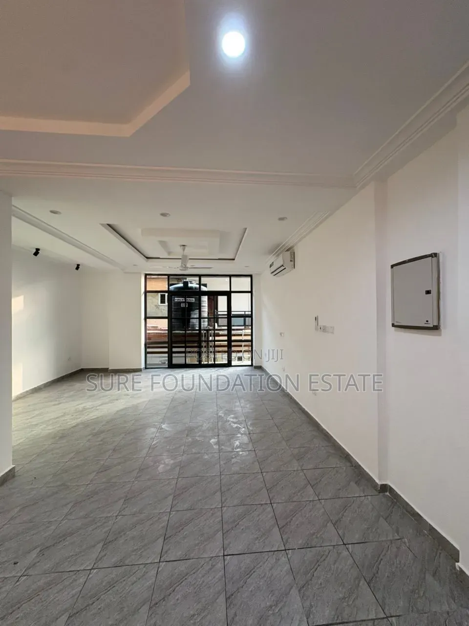 3bdrm Apartment in Dzorwulu for rent