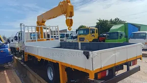 Hyundai 5 Tons Crane Truck