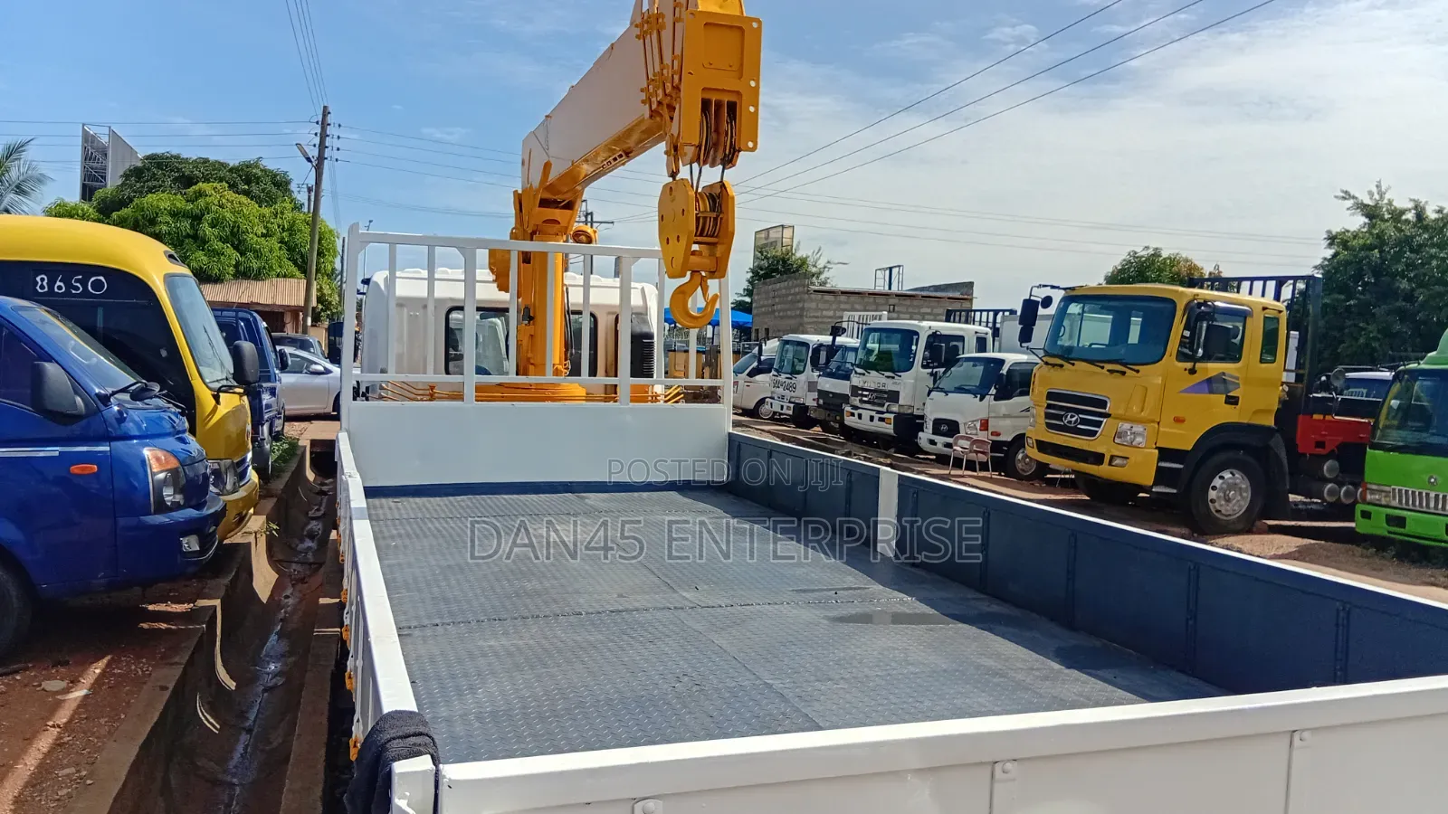 Hyundai 5 Tons Crane Truck