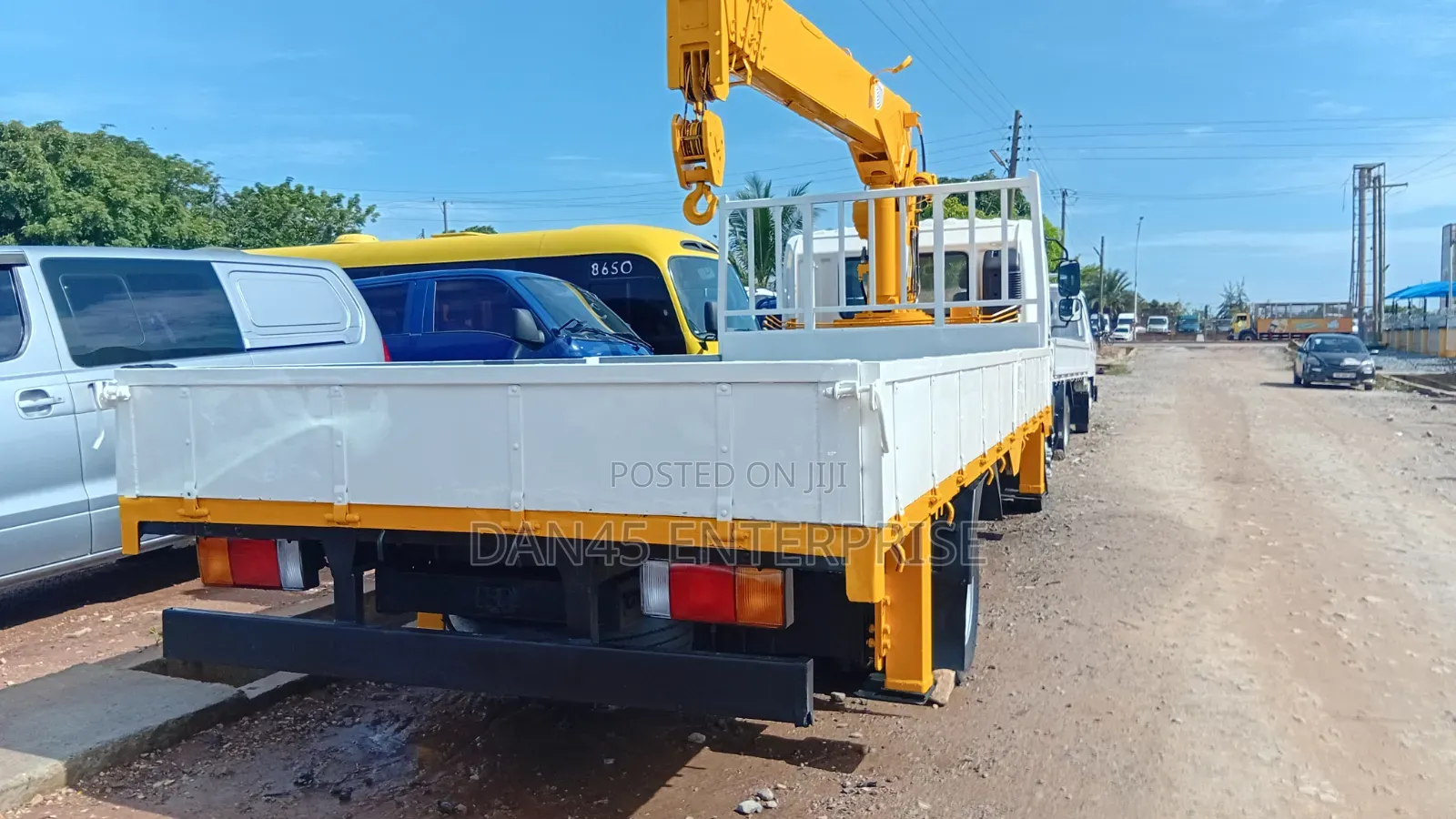 Hyundai 5 Tons Crane Truck