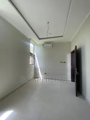 3bdrm House in Spintex Community 18, Melcom for sale