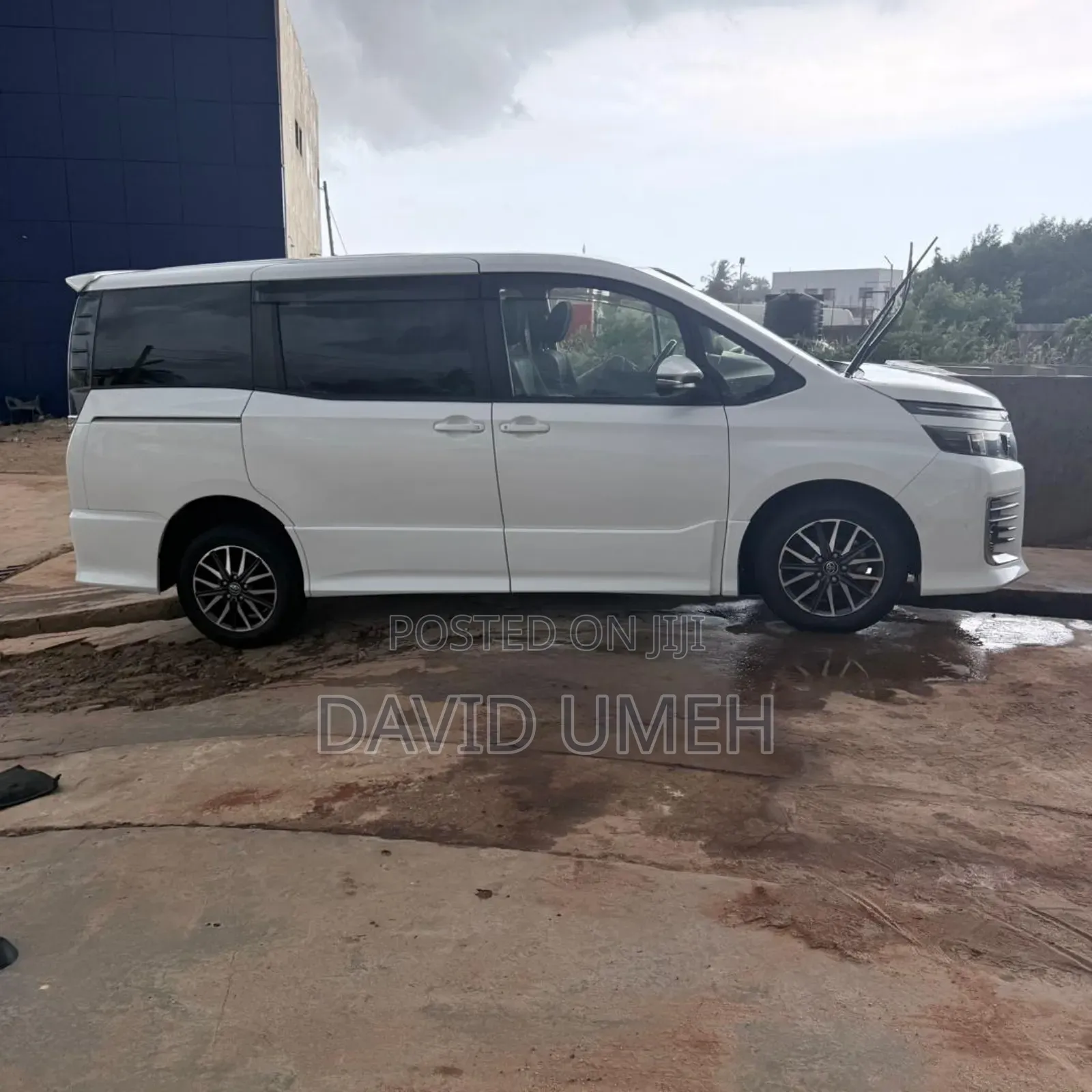 Brand New Toyota Voxy 2014 Model