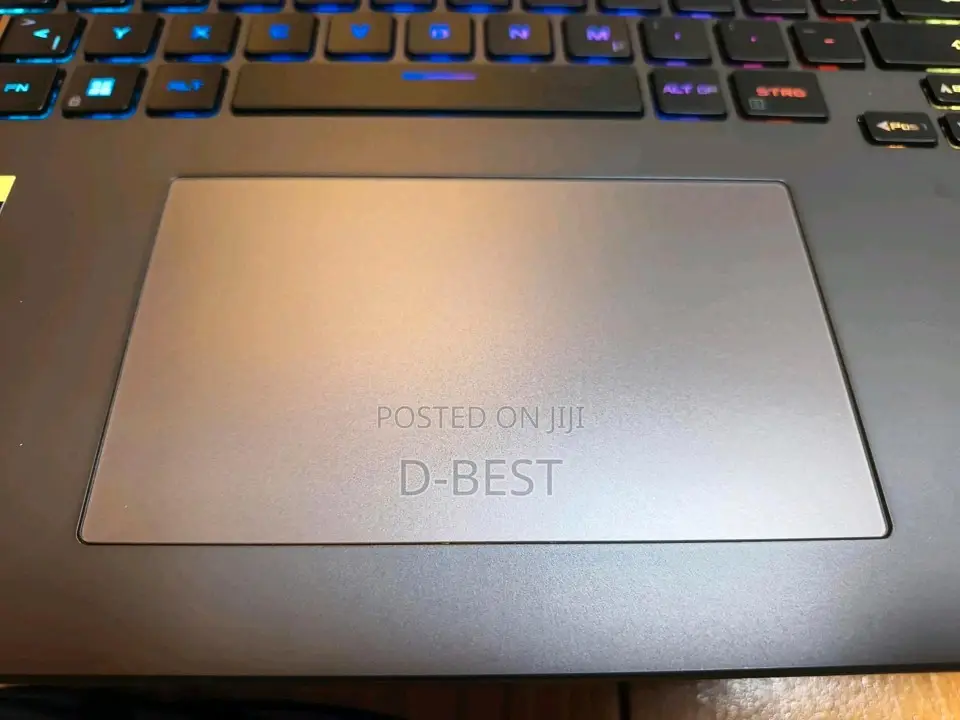 Laptop Asus ROG Strix G17 32GB AMD Ryzen 9 SSHD+SSD 1T