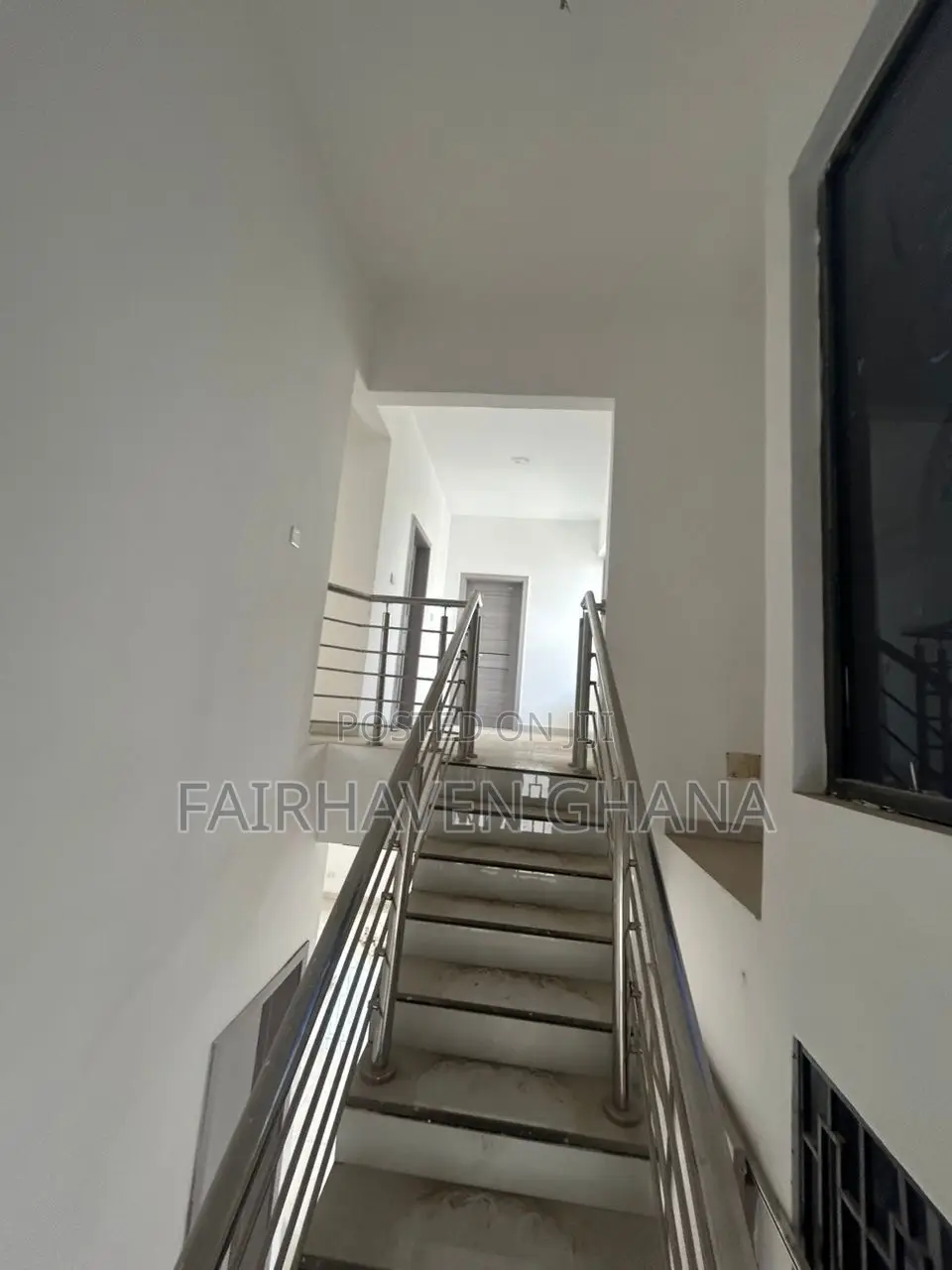 3bdrm Townhouse / Terrace in Fairhaven Properties, Tseaddo for rent
