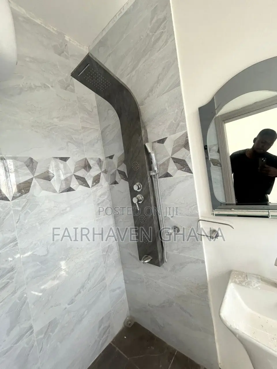 3bdrm Townhouse / Terrace in Fairhaven Properties, Tseaddo for rent