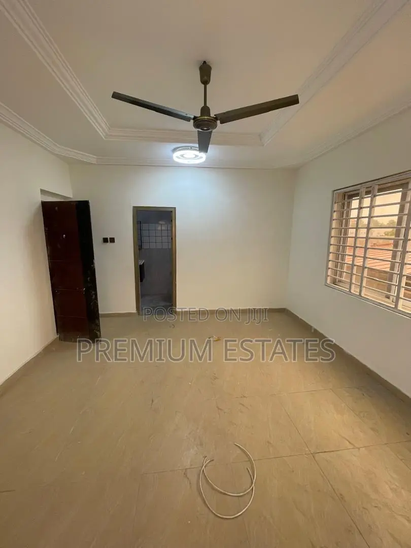 2bdrm Apartment in Kwabenya for rent